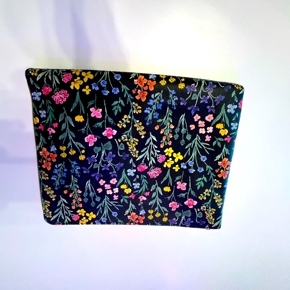 Day designer pouch for work